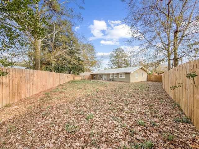 1603 Squire Court, Dothan, AL 36301