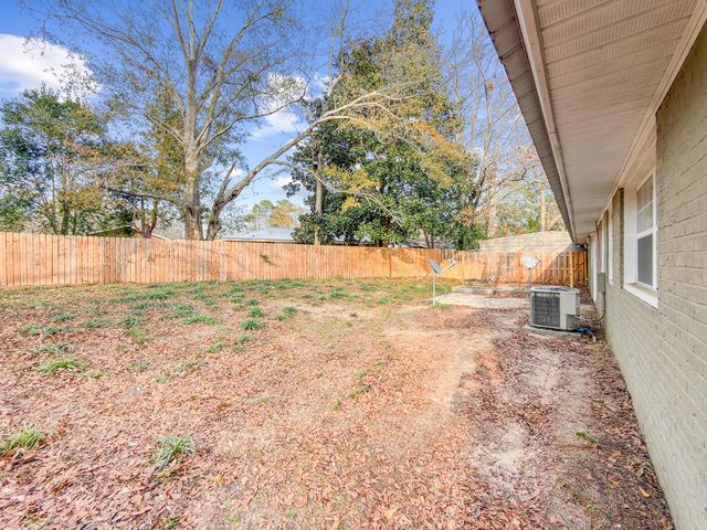 1603 Squire Court, Dothan, AL 36301