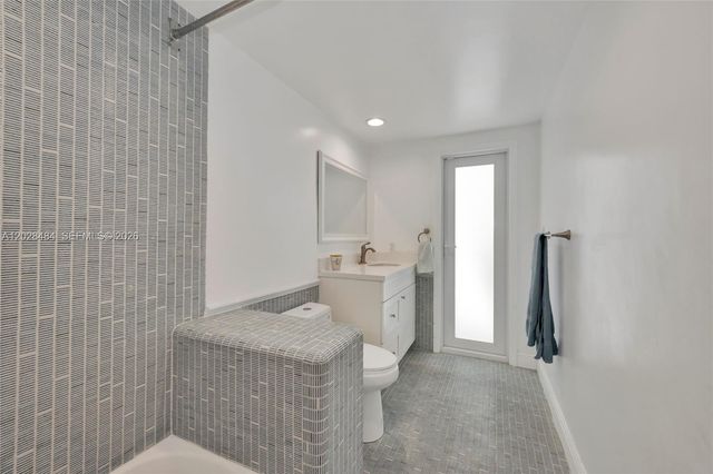 6970 SW 124th Street, Pinecrest, FL 33156