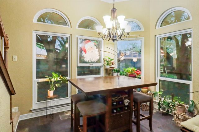 134 Strawberry Drive, Lake Jackson, TX 77566