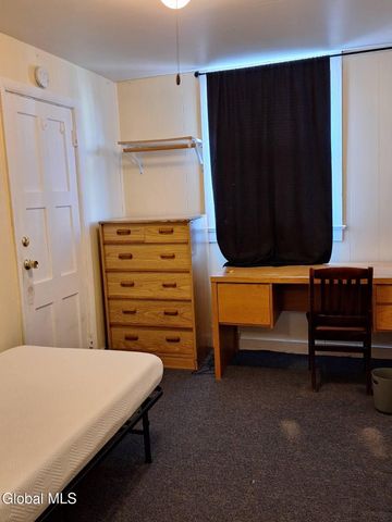 65 13th Street, Troy, NY 12180