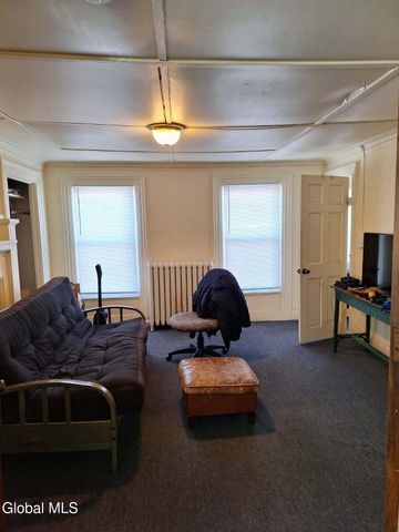 65 13th Street, Troy, NY 12180