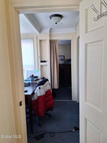 65 13th Street, Troy, NY 12180