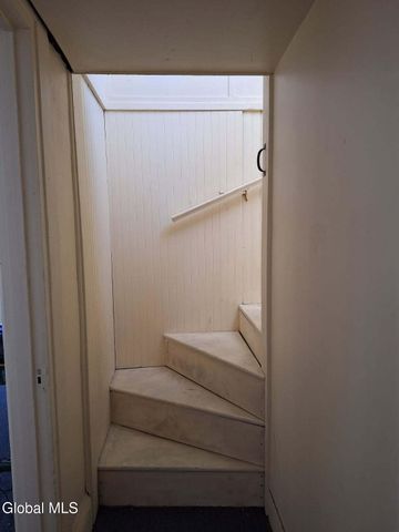 65 13th Street, Troy, NY 12180