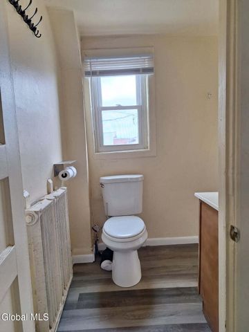 65 13th Street, Troy, NY 12180