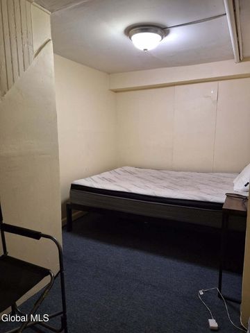 65 13th Street, Troy, NY 12180