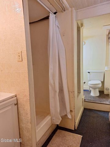 65 13th Street, Troy, NY 12180