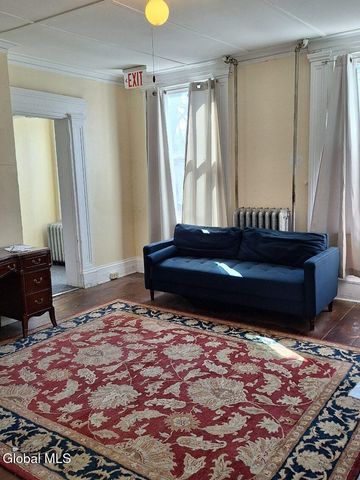 65 13th Street, Troy, NY 12180