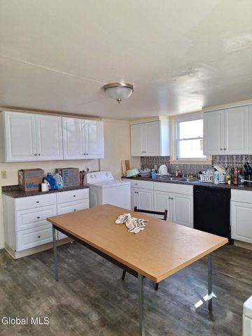 65 13th Street, Troy, NY 12180