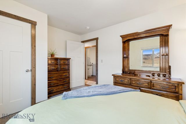 83 Sky View, Ennis, MT 59729