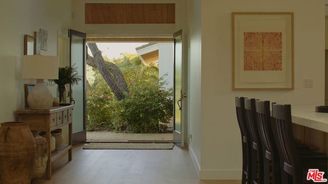 765 Via Airosa, Santa Barbara, CA 93110