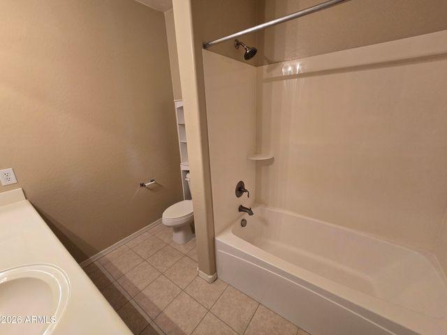 9530 W DEANNA Drive, Peoria, AZ 85382