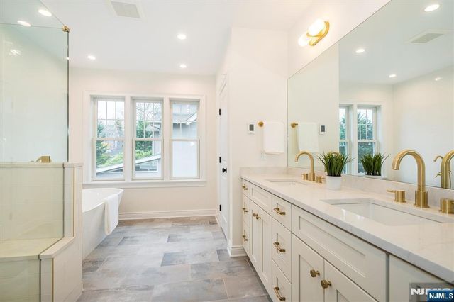 120 Beverly Road, Montclair, NJ 07043