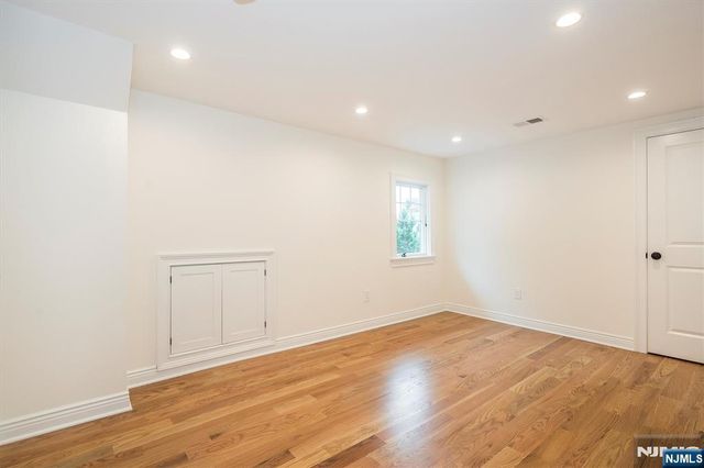 120 Beverly Road, Montclair, NJ 07043