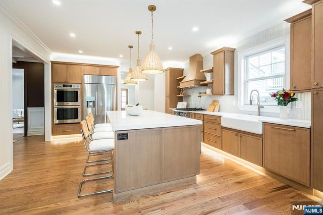 120 Beverly Road, Montclair, NJ 07043