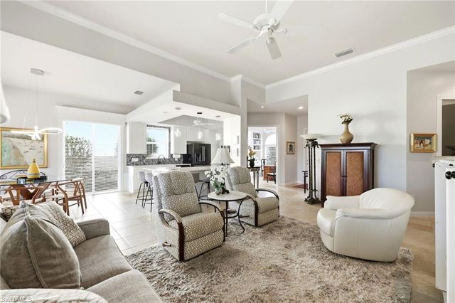 8758 Ferrara CT, Naples, FL 34114