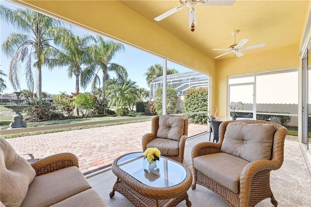 8758 Ferrara CT, Naples, FL 34114