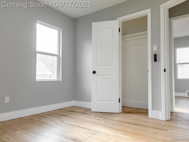 20030 Salem Street, Detroit, MI 48219