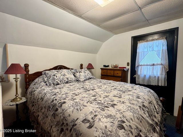 1074 Lake Of The Woods Loop, Hardinsburg, KY 40143