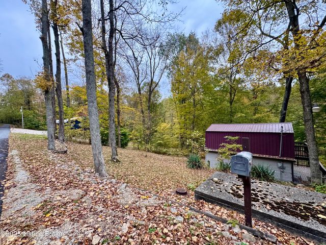 1074 Lake Of The Woods Loop, Hardinsburg, KY 40143