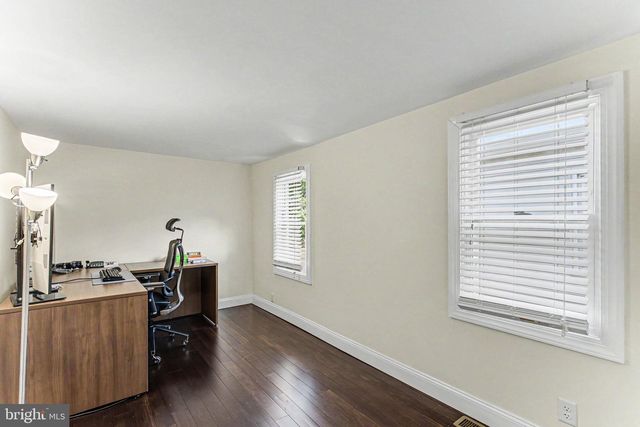 235 PERRY ST, Columbia, PA 17512