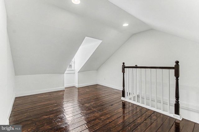 235 PERRY ST, Columbia, PA 17512