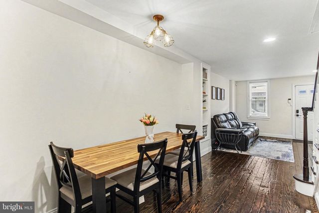 235 PERRY ST, Columbia, PA 17512