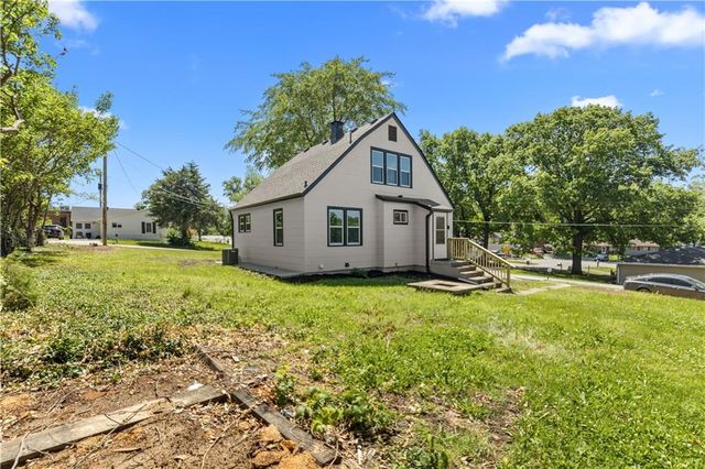 4848 Oakland Avenue, Kansas City, KS 66102