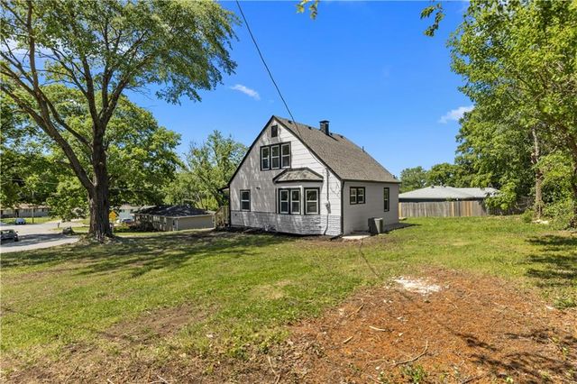 4848 Oakland Avenue, Kansas City, KS 66102