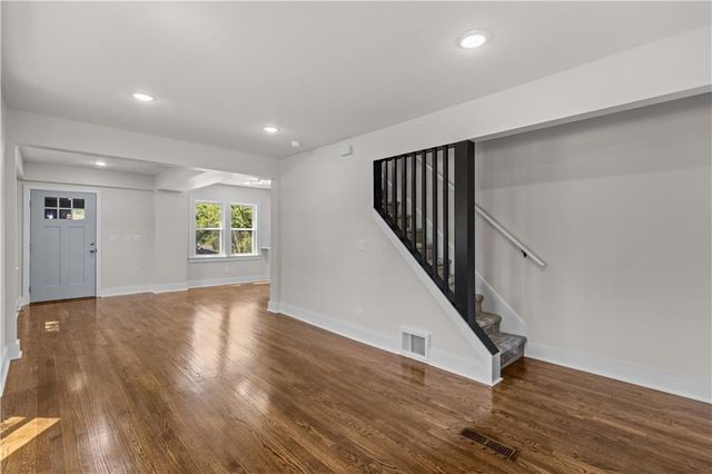 4848 Oakland Avenue, Kansas City, KS 66102