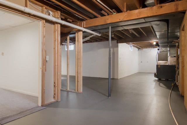 1551 N Macksey Road, Suttons Bay, MI 49682