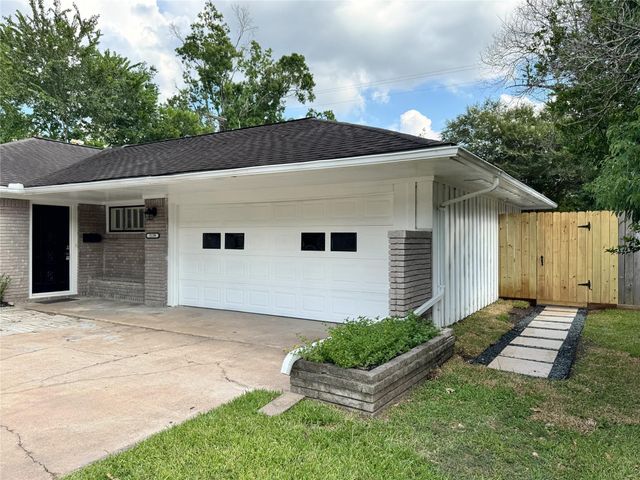 5139 Indigo Street, Houston, TX 77096