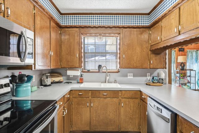 345 Washington Street, Van, TX 75790