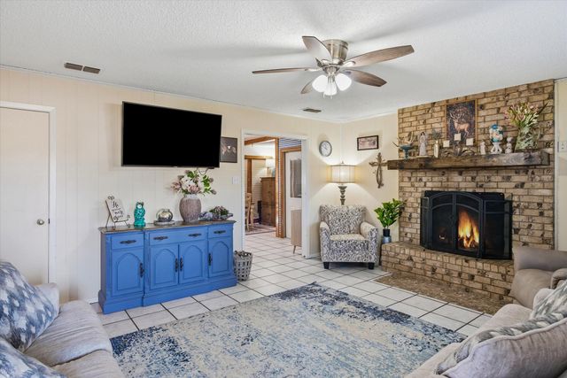 345 Washington Street, Van, TX 75790