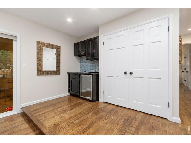 1204 Parkwood Dr, Fort Collins, CO 80525