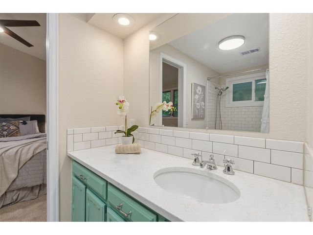 1204 Parkwood Dr, Fort Collins, CO 80525
