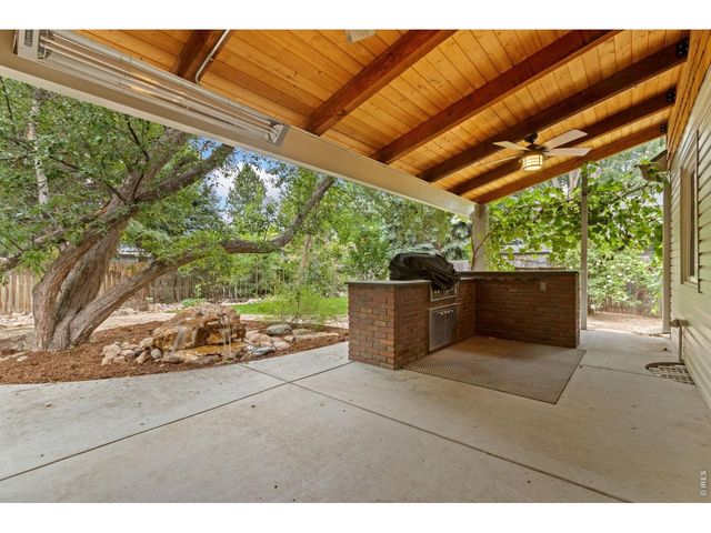 1204 Parkwood Dr, Fort Collins, CO 80525