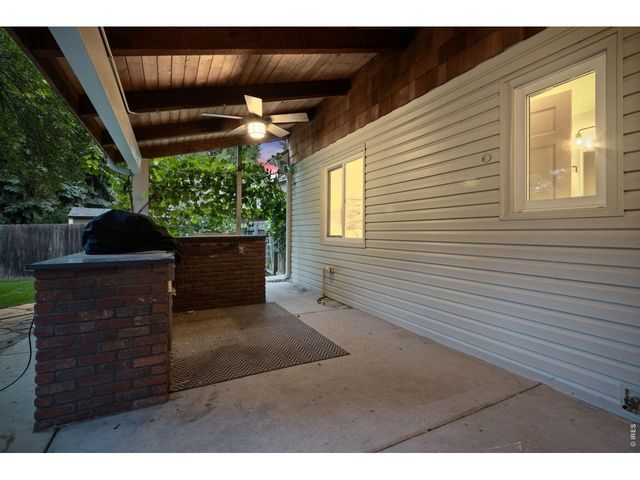 1204 Parkwood Dr, Fort Collins, CO 80525