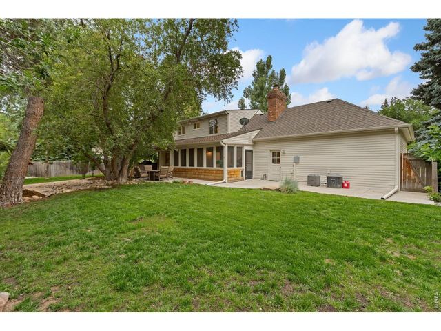 1204 Parkwood Dr, Fort Collins, CO 80525