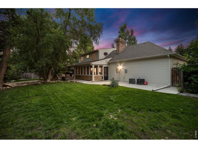 1204 Parkwood Dr, Fort Collins, CO 80525