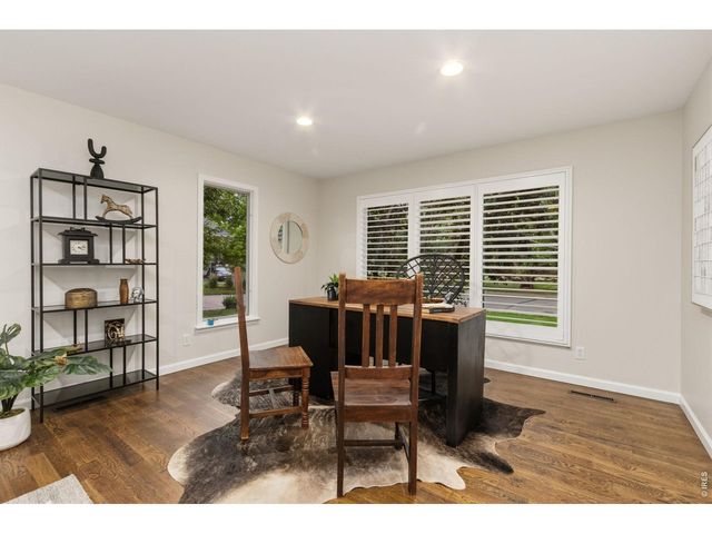 1204 Parkwood Dr, Fort Collins, CO 80525