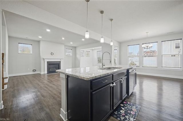 100 Chalmers DR, Suffolk, VA 23434