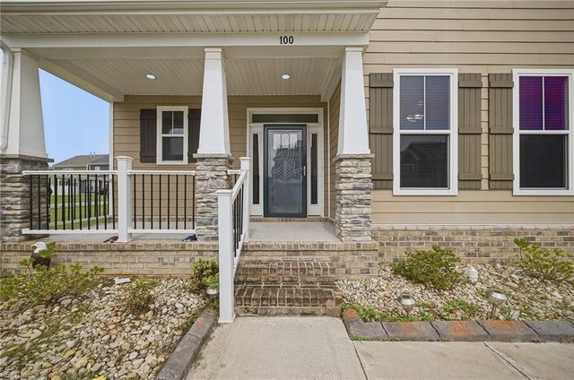 100 Chalmers DR, Suffolk, VA 23434