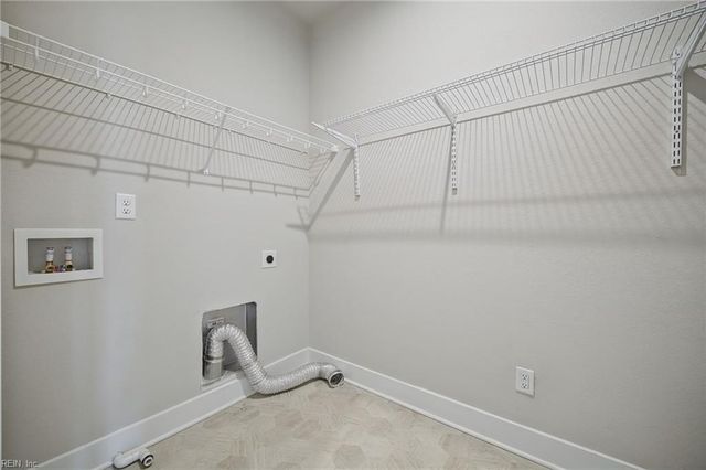 100 Chalmers DR, Suffolk, VA 23434