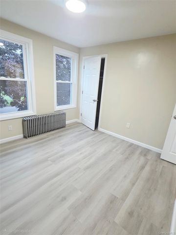 15 Lawson Street, Hempstead, NY 11550