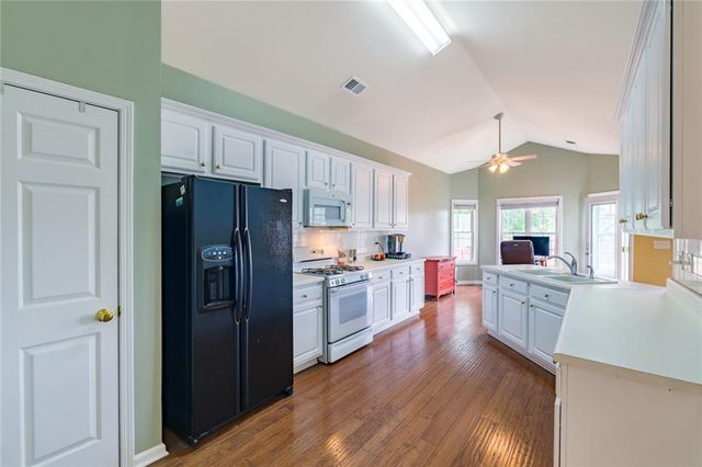 193 April Ridge Lane, Lawrenceville, GA 30045