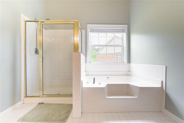193 April Ridge Lane, Lawrenceville, GA 30045