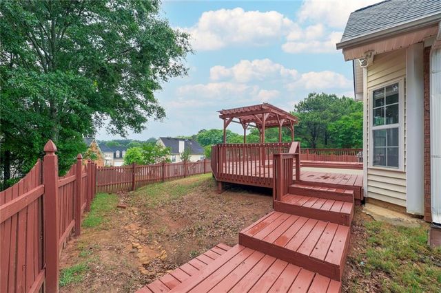 193 April Ridge Lane, Lawrenceville, GA 30045