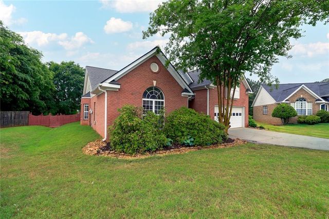 193 April Ridge Lane, Lawrenceville, GA 30045