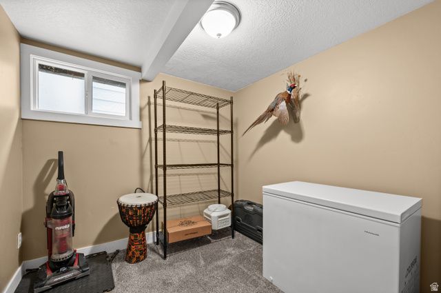 1716 E WOODSIDE DR, Holladay, UT 84124